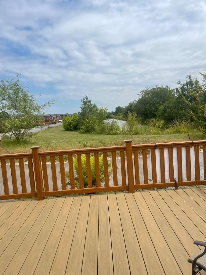 Fern Lodge With Hot Tub Stonham Aspall Екстер'єр фото