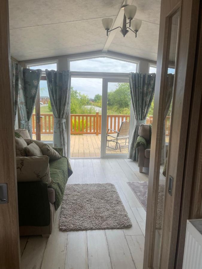 Fern Lodge With Hot Tub Stonham Aspall Екстер'єр фото