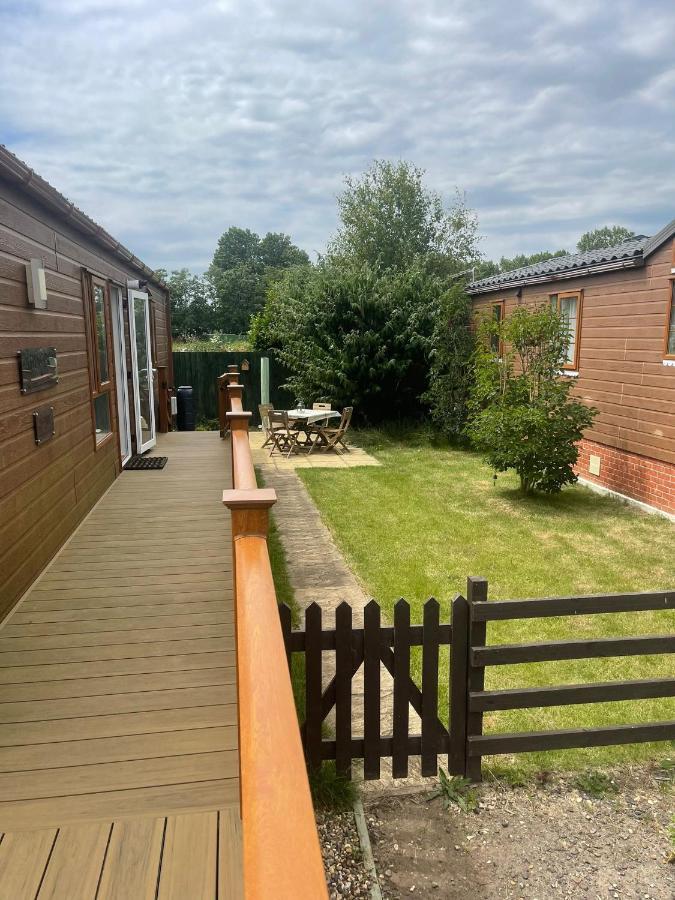 Fern Lodge With Hot Tub Stonham Aspall Екстер'єр фото